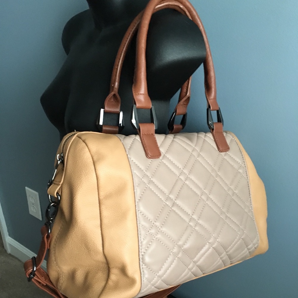 Shoulder bag